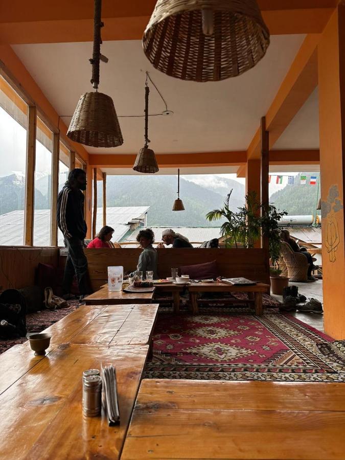 Rasta Cafe And Lodge Manāli Zewnętrze zdjęcie